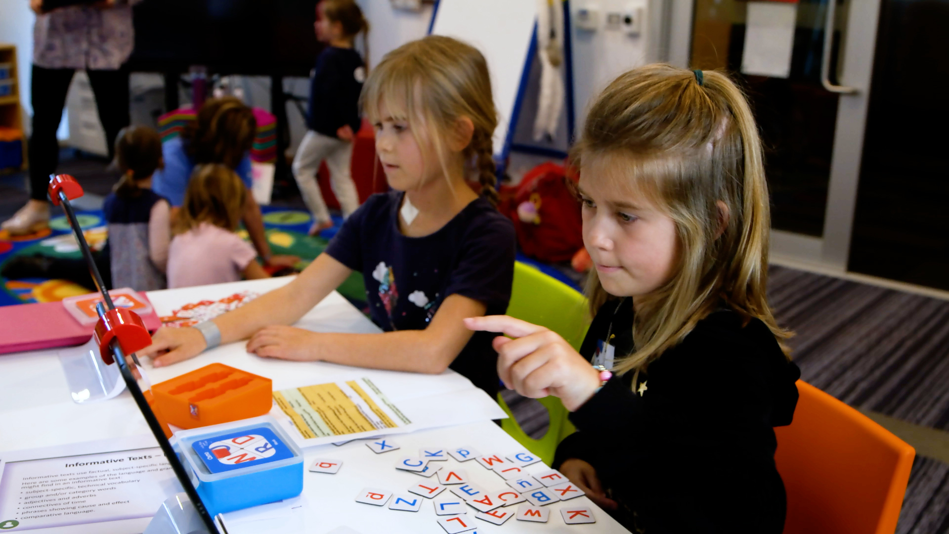 Photo of children in the Bass Family Foundation Learning Centre at RMH Nedlands